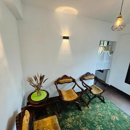 The Urban Hideout Apartment Nuwara Eliya Exterior photo